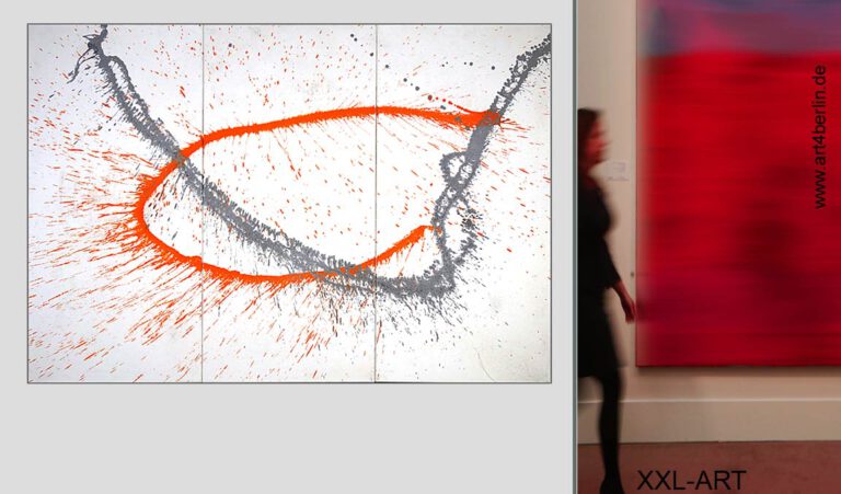 Die Kombination von Orange und Schwarz auf Weiß erzeugt eine starke Dynamik und Spannung. Es könnte die Interaktion zwischen Chaos und Ordnung, Energie und Zurückhaltung oder Bewegung und Stillstand darstellen.